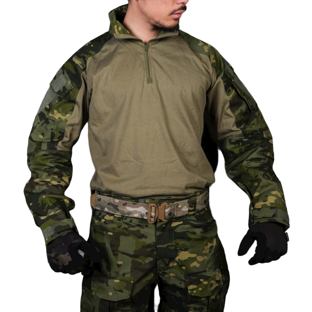 GIACCA COMBAT G3 UPGRADED VERSION 50% COTONE E 50% NYLON, MATERIALE MULTICAM TROPIC ORIGINALE ZIP AL COLLO DOPPIA TASCA SU OGNI MANICA CON CHIUSURA VELCRO E VELCRO PER PATCH TASCA PER GOMITIERE CON CHIUSURA VELCRO (GOMITIERE NON INCLUSE) POLSINI REGOLABILI CON VELCRO TAGLIA L COLORE MULTICAM TROPIC